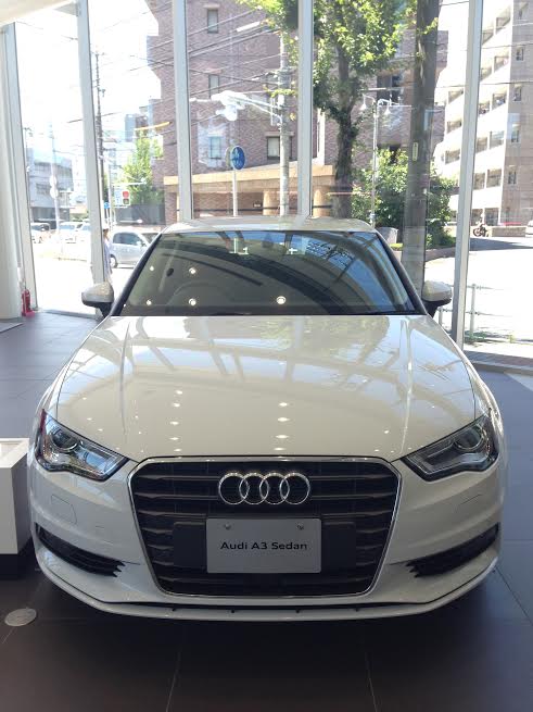 A3Sedan 天白.jpg
